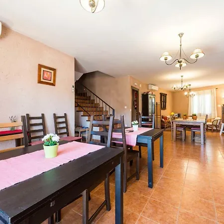 Εξοχικό σπίτι El Descanso De Lares