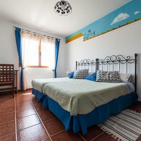 El Descanso De Lares Country house