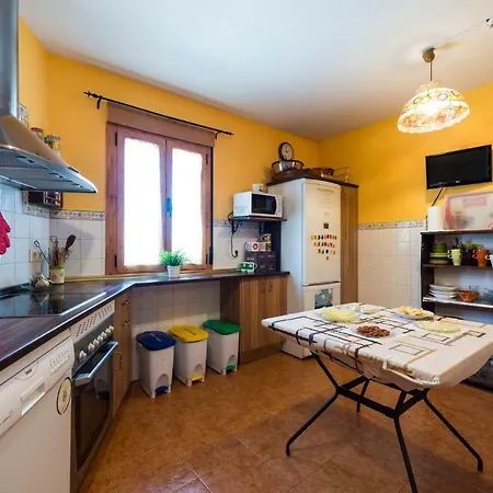 El Descanso De Lares Casa rural *