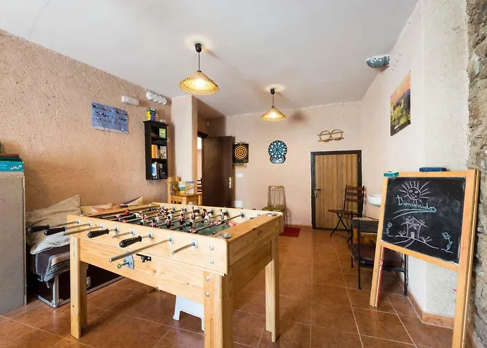 El Descanso De Lares 컨트리하우스